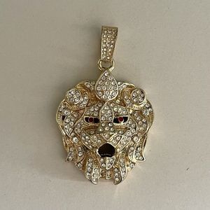 Hip Hop Gold Plate Shape Cubic Zirconia Crystal Large Lion Head Pendant